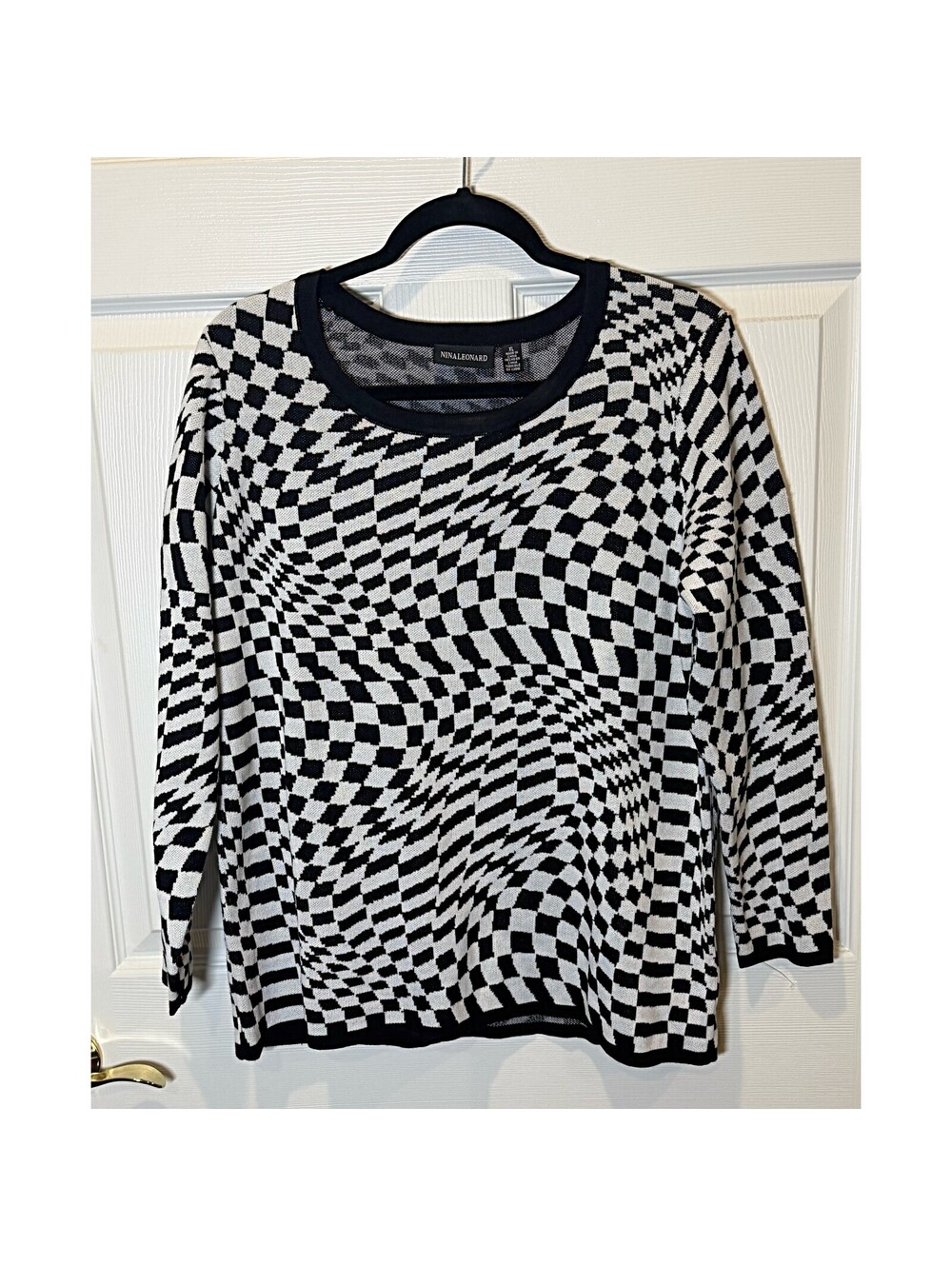Geometric print long sleeve top